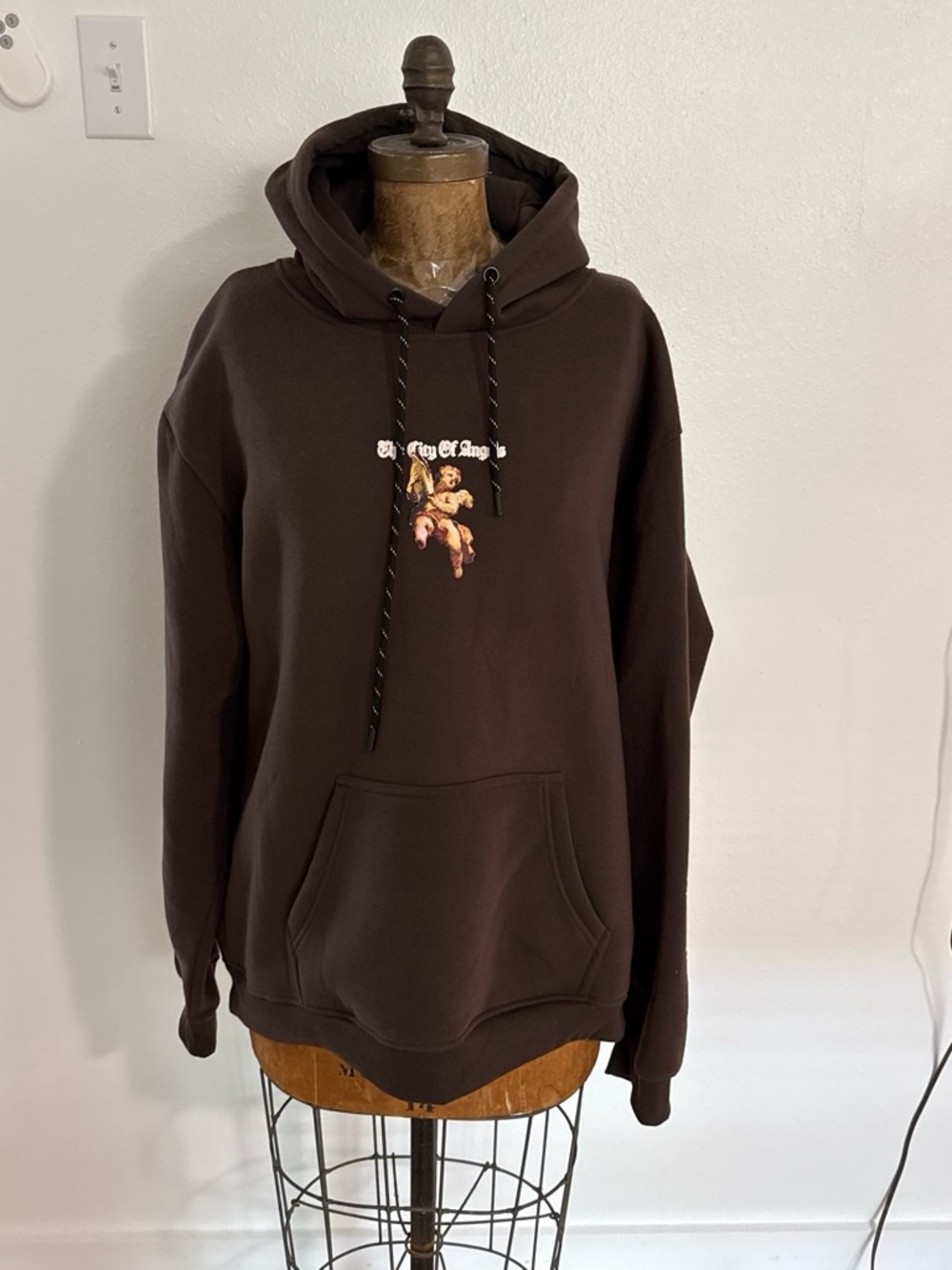 NWT City of Angels RGSTR Brown Graphic Hoodie Sweatshirt Size XL